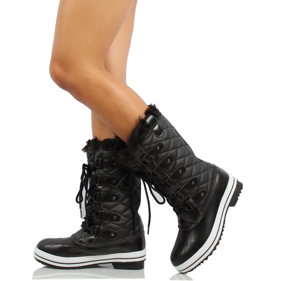 Shoes - Size 7.5 Black Lace Up Quilted Mid Calf Winter Snow Boot